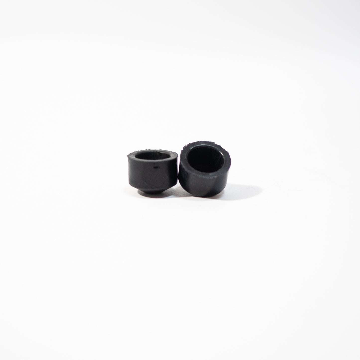 PIVOT BUSH (ピボットブッシュ)