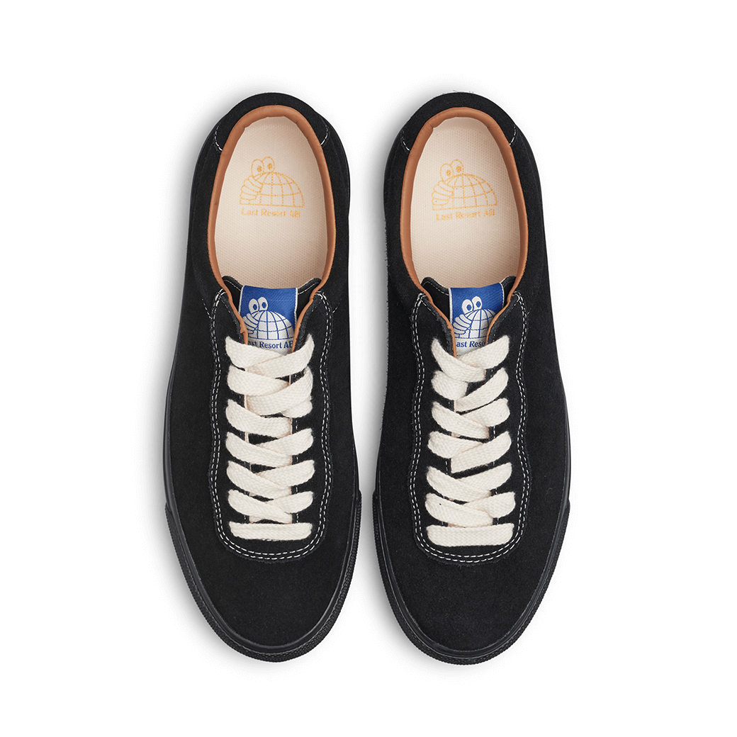 Last Resort AB（ラストリゾート エービー） のシューズVM001 SUEDE LO BLACK/WHITE/BLACKの全体