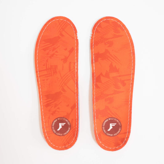 FOOTPRINT INSOLE （フットプリントインソール）のインソール KINGFOAM ORTHOTICS ORANGE CAMOの表面