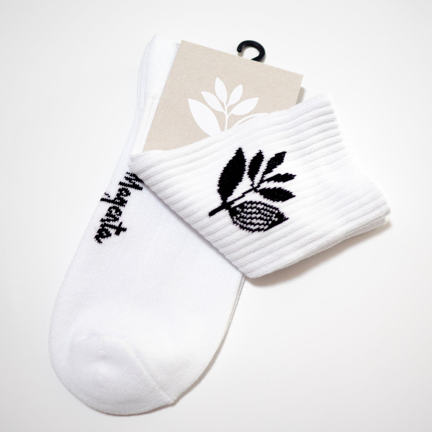 MAGENTA SKATEBOARDS（マゼンタ スケートボード） PLANT SOCKS WHITE