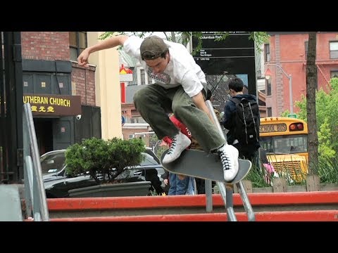 FROG SKATEBOARDINGS（フロッグ スケートボーディング