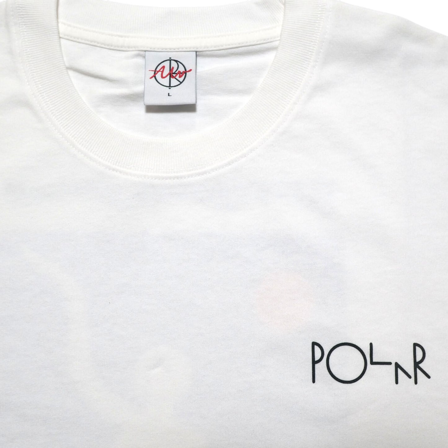 Polar Skate Co.（ポーラー スケートボード カンパニー）のアパレル NO COMPLIES FOREVER - WHITEの前面プリント拡大