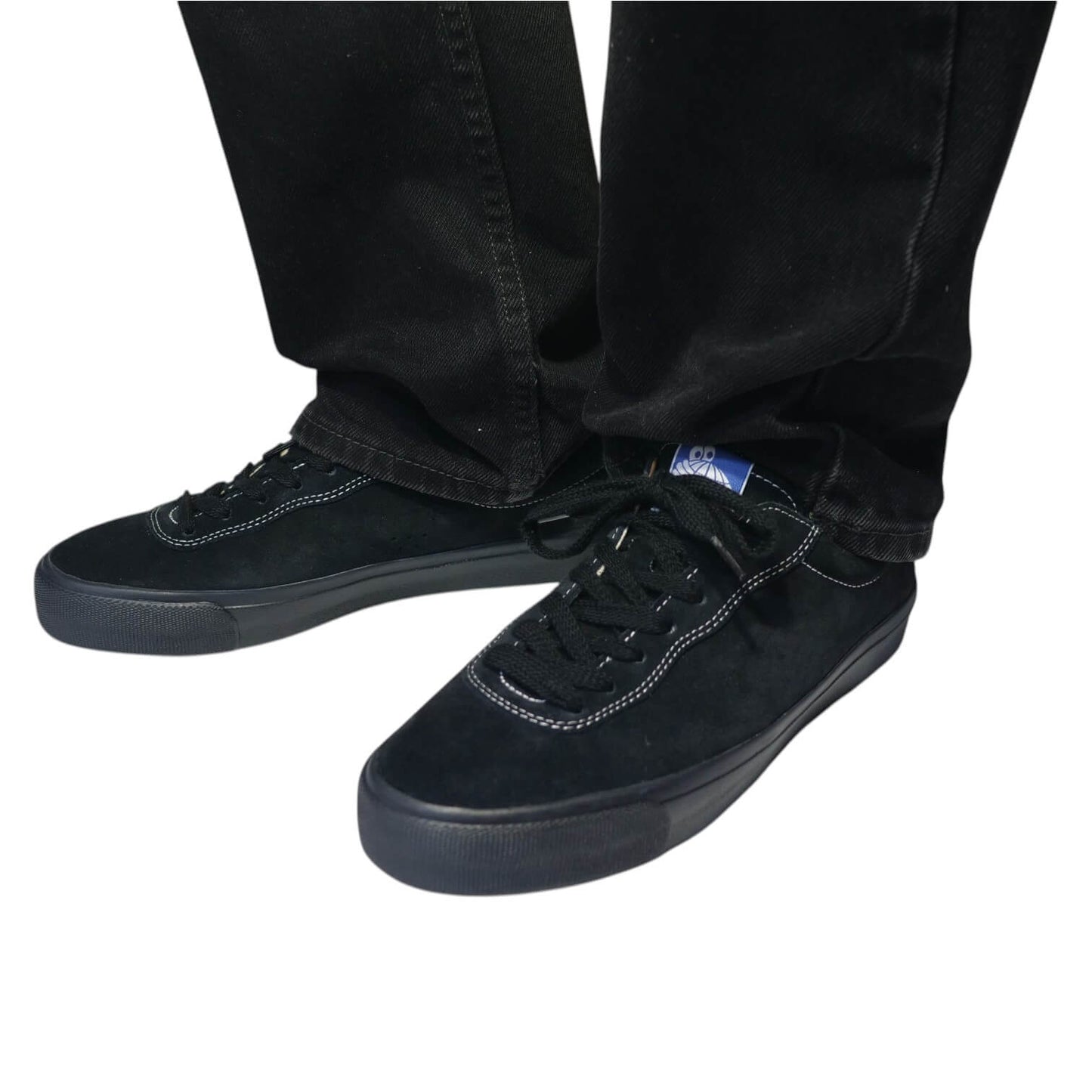 Last Resort AB（ラストリゾート エービー） のシューズVM001 SUEDE LO BLACK/WHITE/BLACKの靴紐・黒バージョン